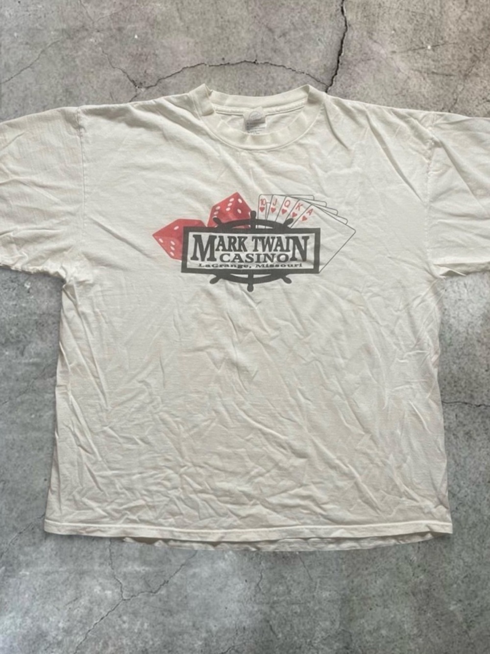 90s Mark Twain Casino White
Tee